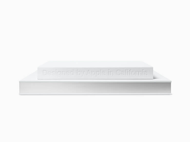 Appleの20年をたどる写真集「Designed by Apple in California
