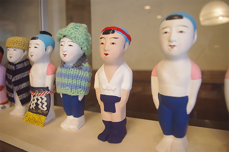 240年の歴史と現代にマッチしたデザインが面白い「津屋崎人形」 | ブランコ